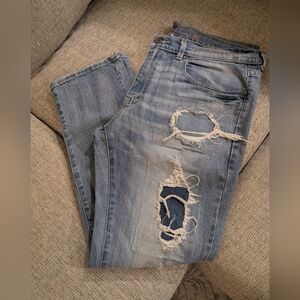 Men's Urban Pipeline Distressed Blue Jeans